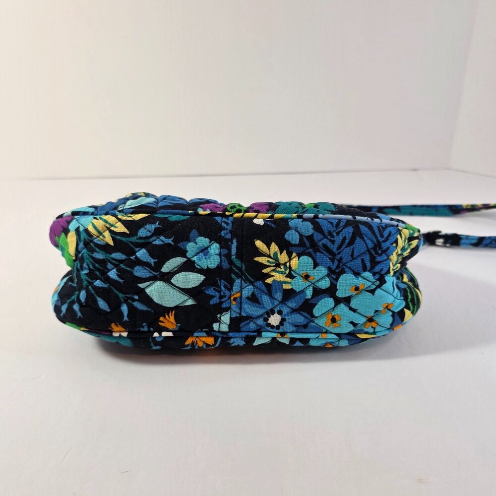 Vera Bradley Quilted Floral Mini Crossbody Bag Blue Black Travel Purse - Picture 3 of 8